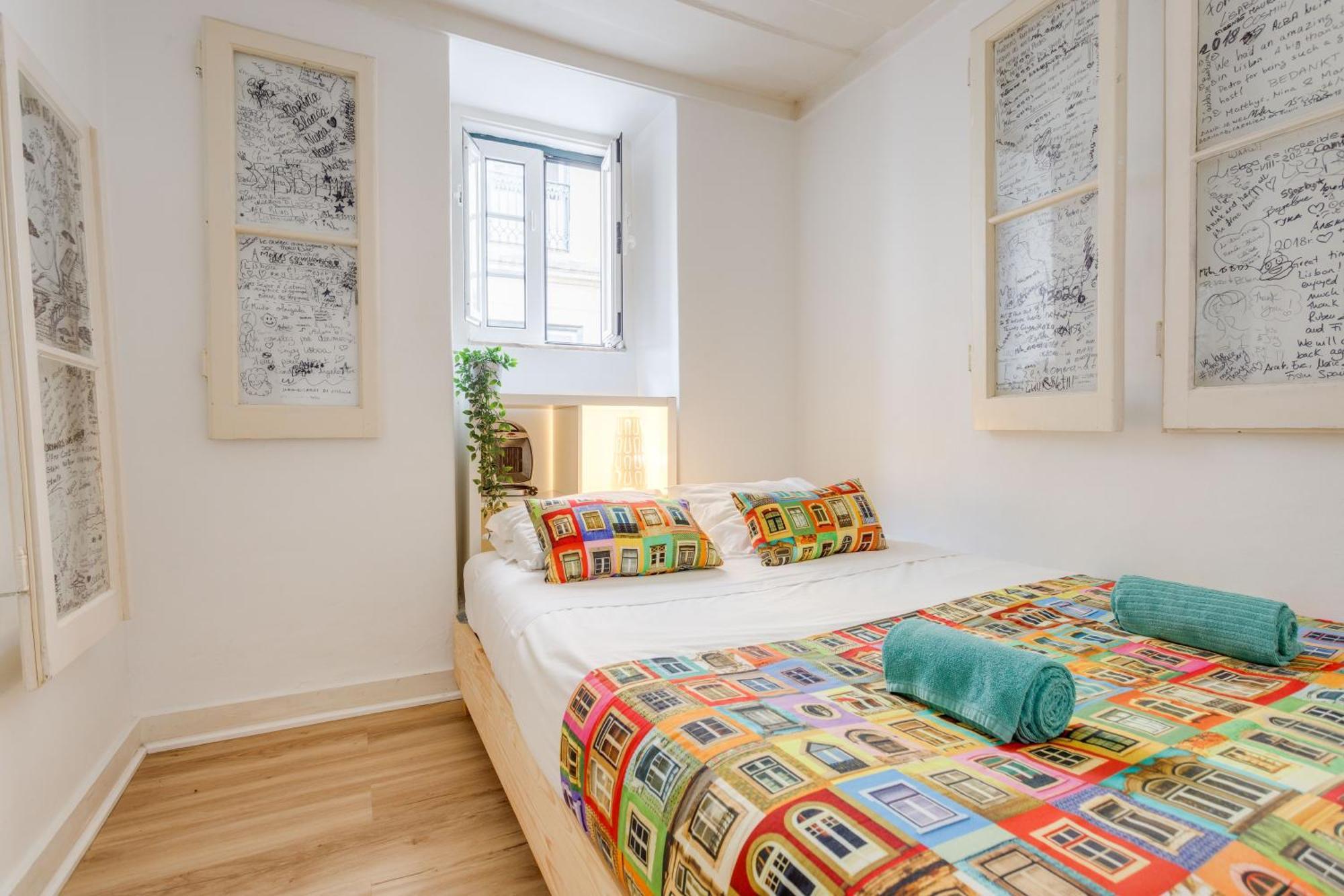 Bairro Alto Window - Cozy Spot In A Buzzing Locale Apartment Lisabona Exterior foto
