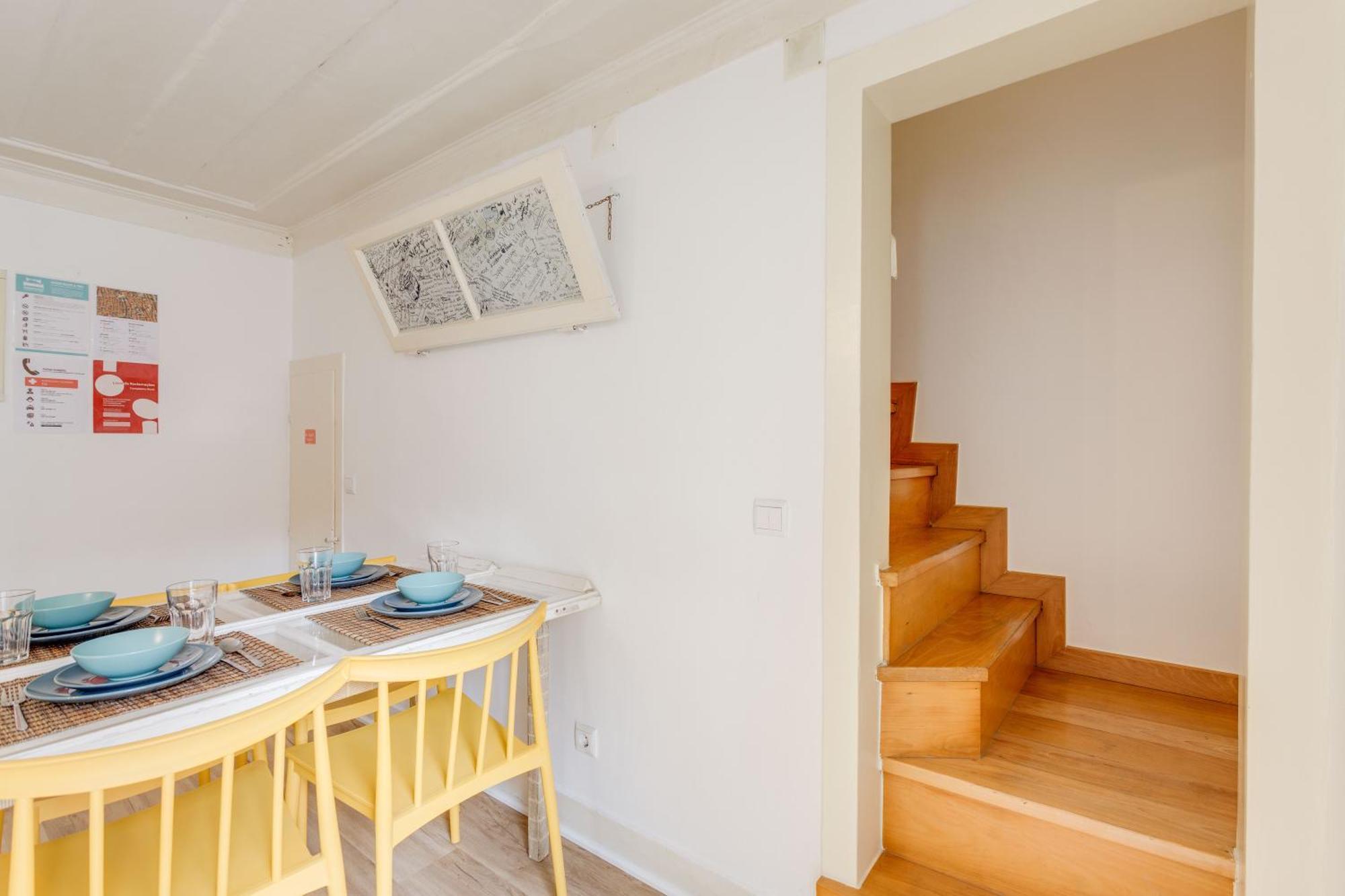 Bairro Alto Window - Cozy Spot In A Buzzing Locale Apartment Lisabona Exterior foto