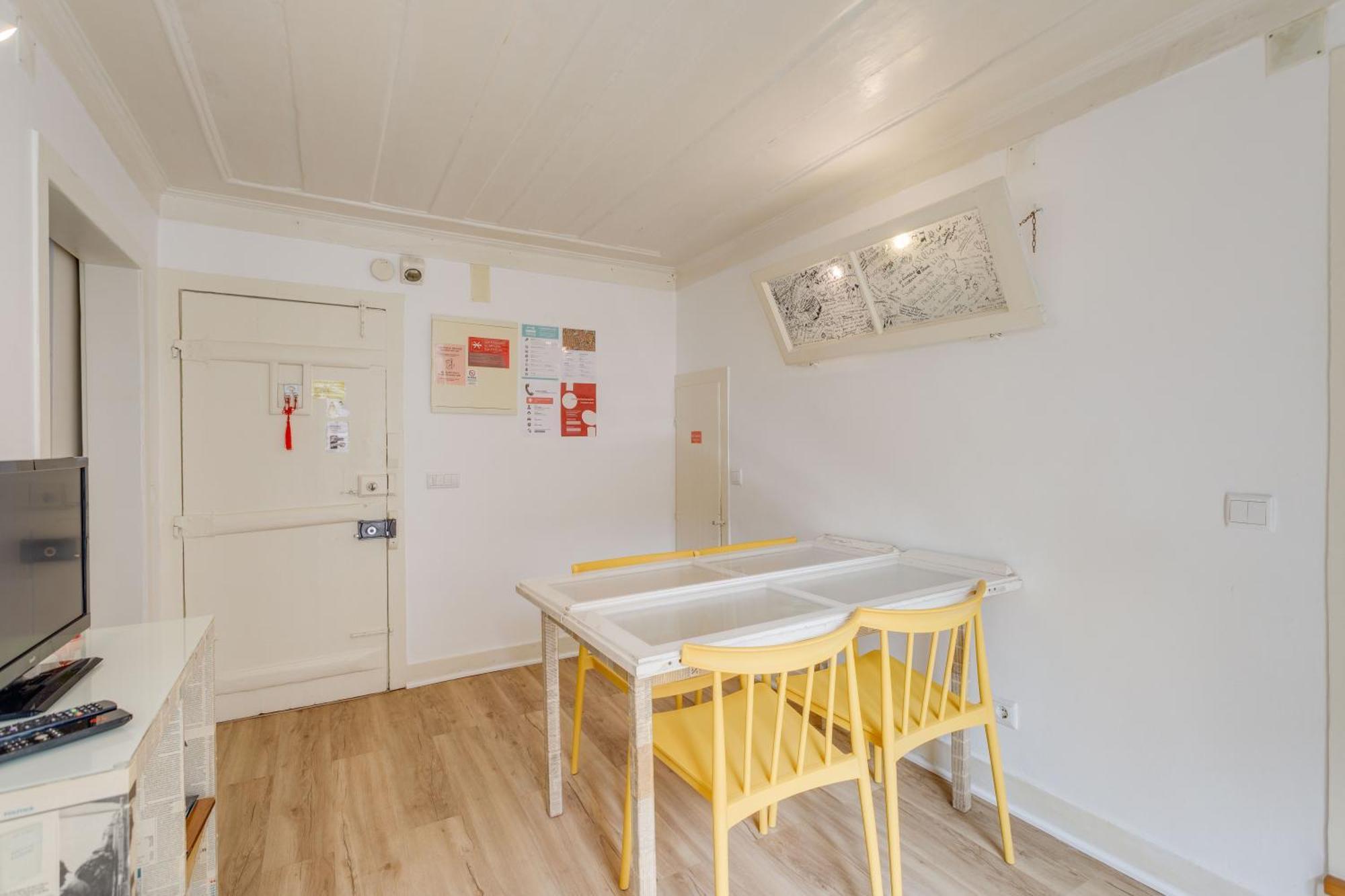 Bairro Alto Window - Cozy Spot In A Buzzing Locale Apartment Lisabona Exterior foto